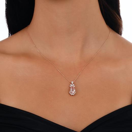 3,93 ct. Diamant-Morganit-Halskette